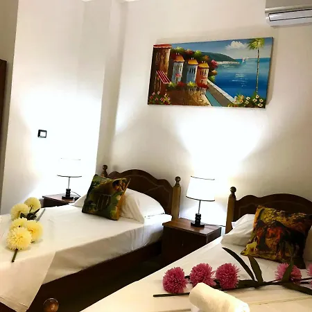 Appartement Mali I Robit Golem (Tirana)